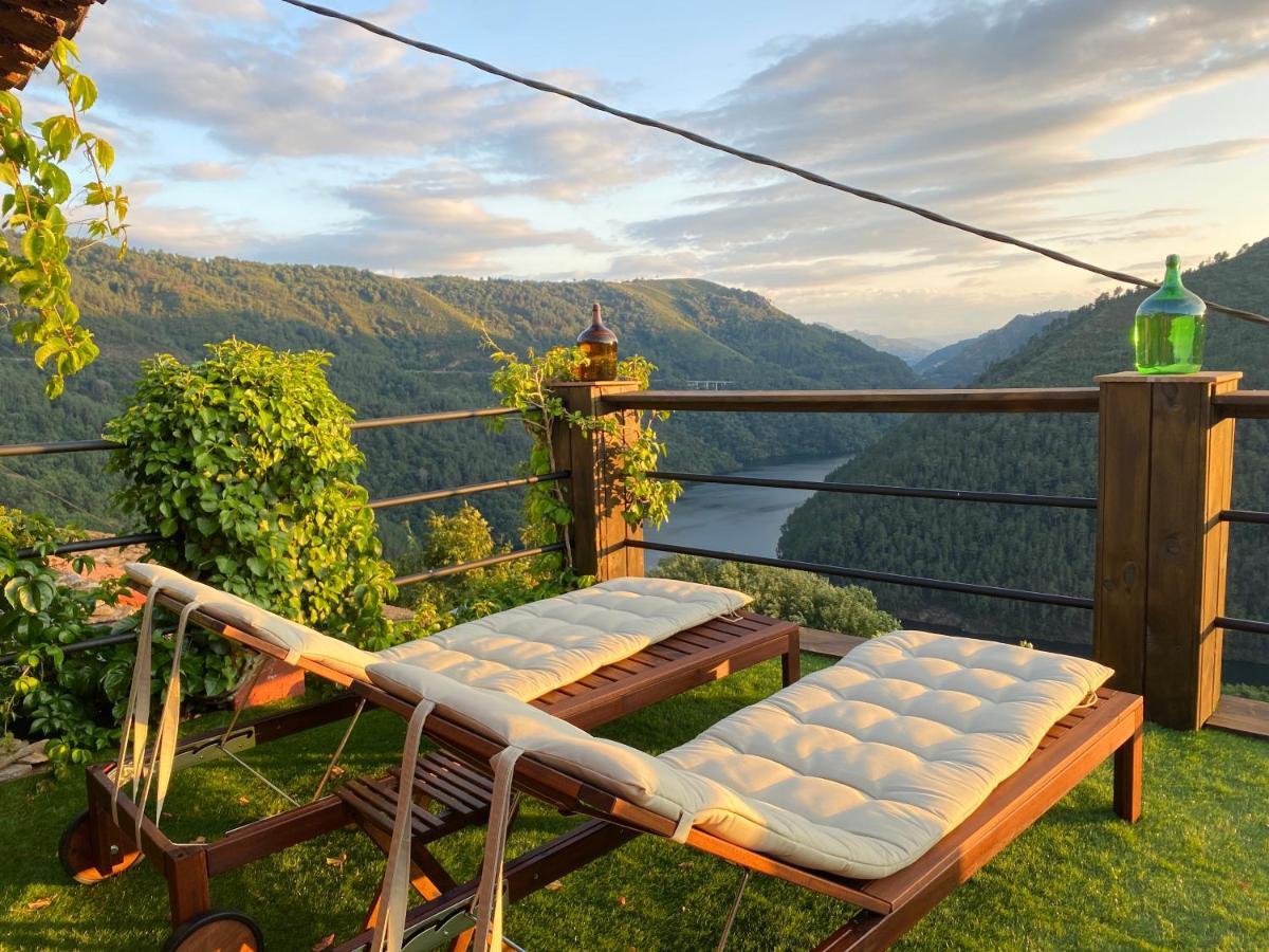 Вилла Ribeira Sacra La Imperfecta Феррейра-де-Пантон Экстерьер фото